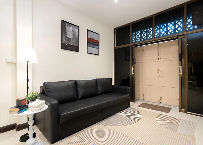 Oh Homes - Samsen 10 Ferienhaus Bangkok